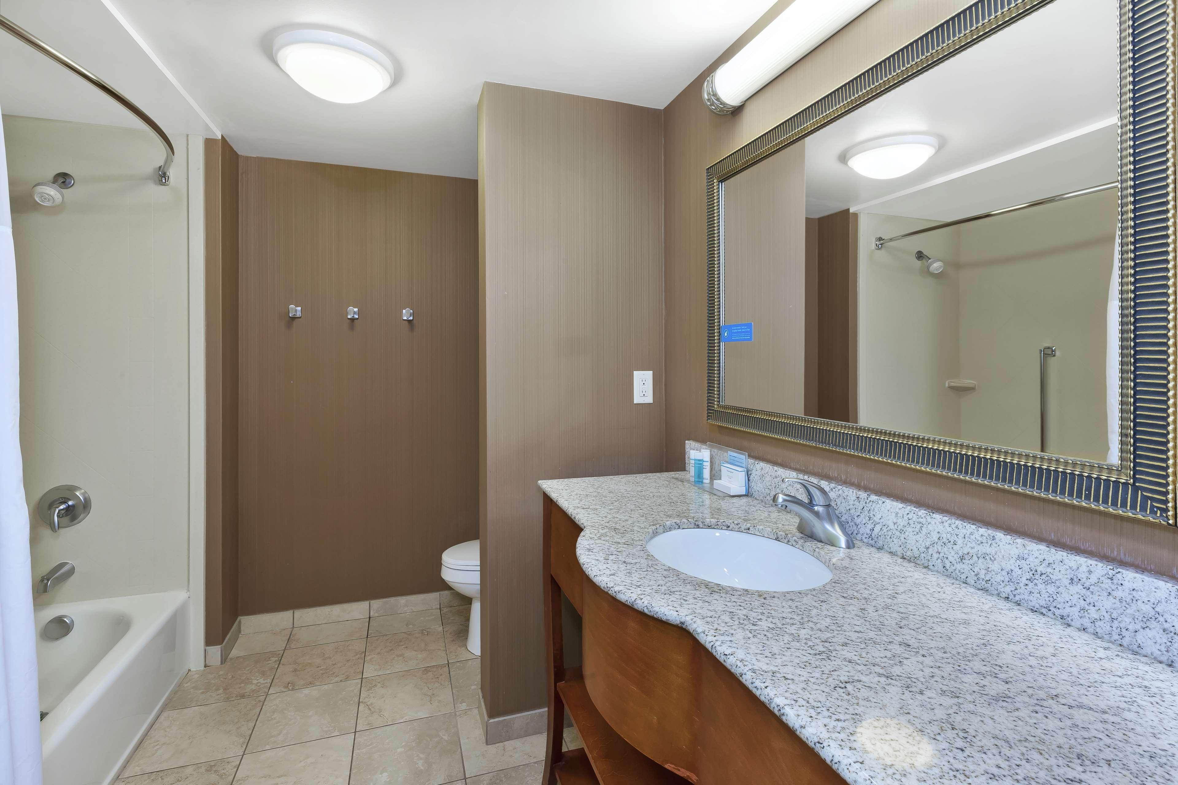 Hampton Inn & Suites Grand Rapids-Airport 28Th St Cascade Bagian luar foto