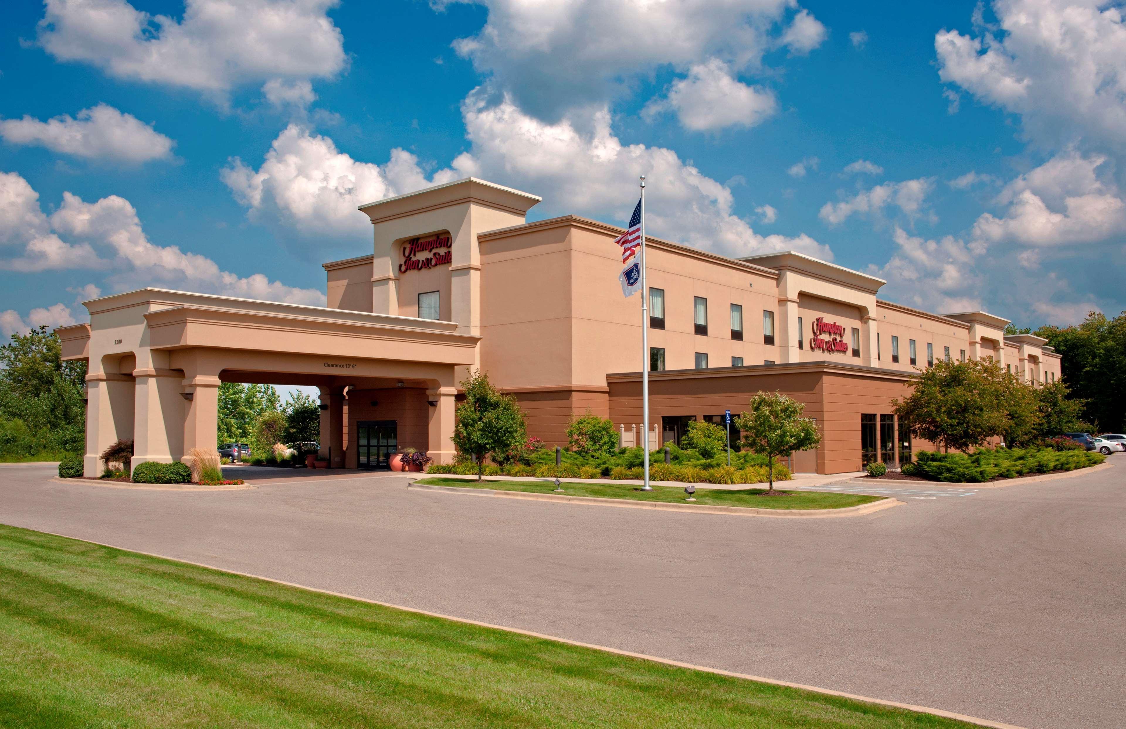 Hampton Inn & Suites Grand Rapids-Airport 28Th St Cascade Bagian luar foto