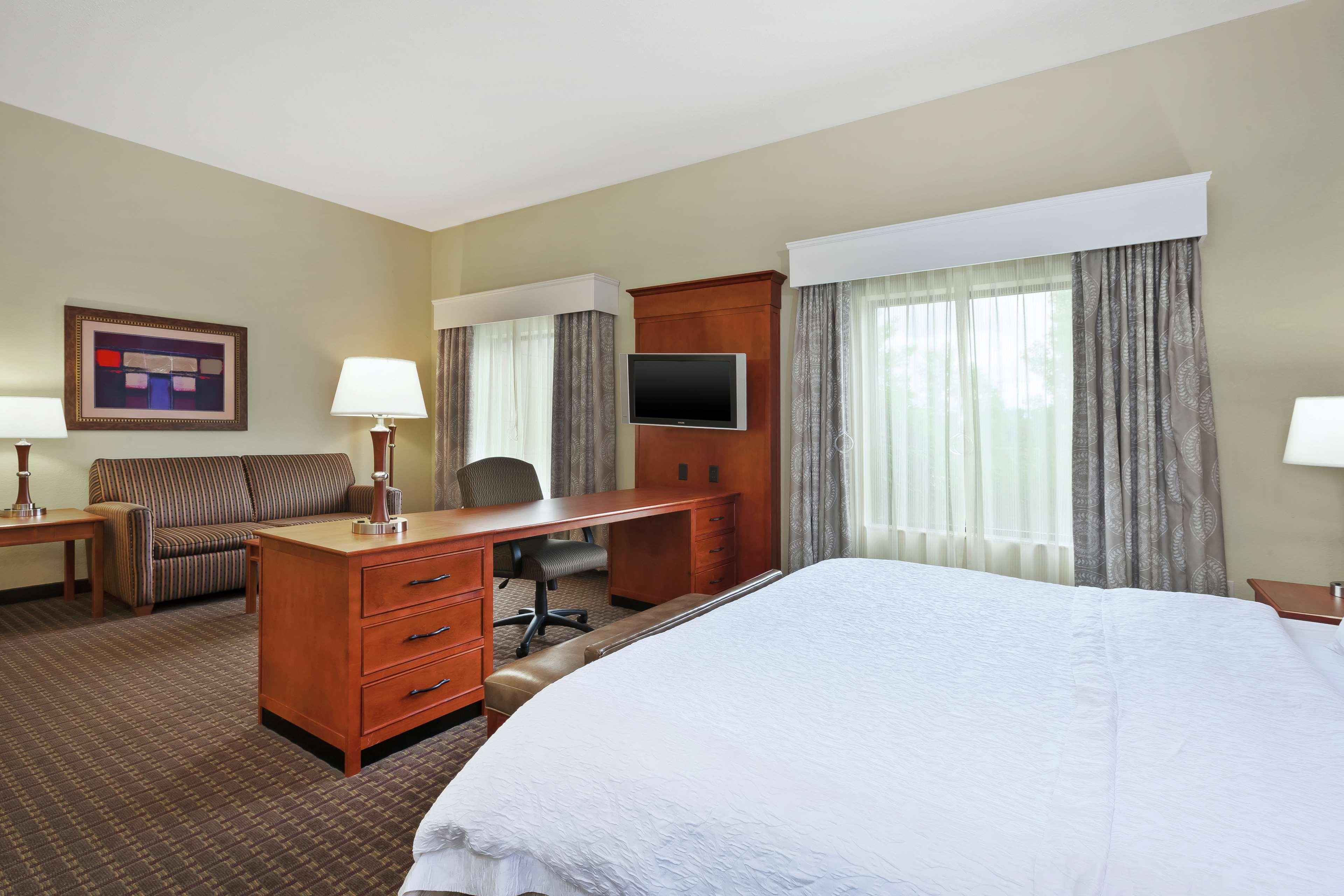 Hampton Inn & Suites Grand Rapids-Airport 28Th St Cascade Bagian luar foto