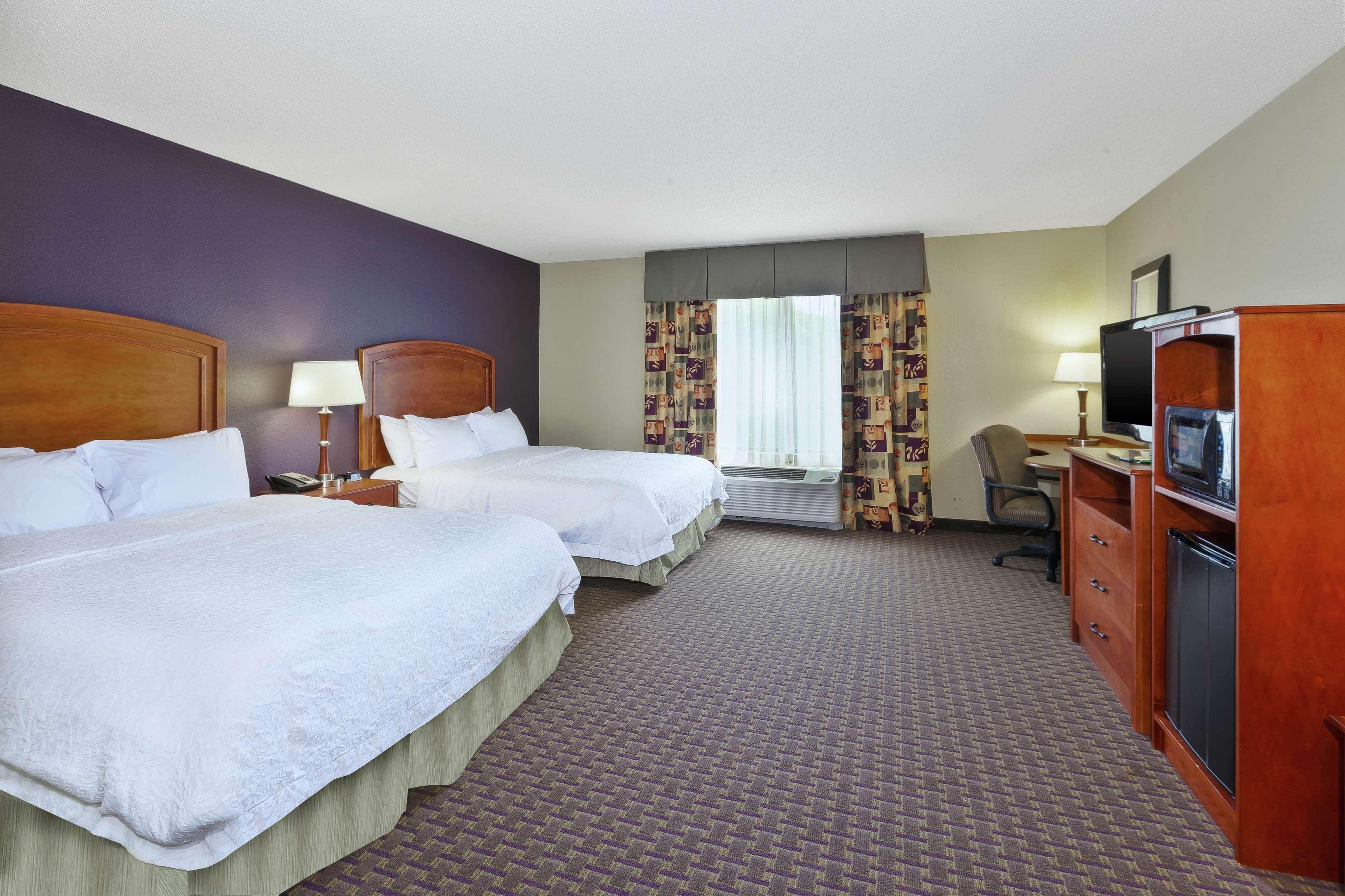 Hampton Inn & Suites Grand Rapids-Airport 28Th St Cascade Bagian luar foto