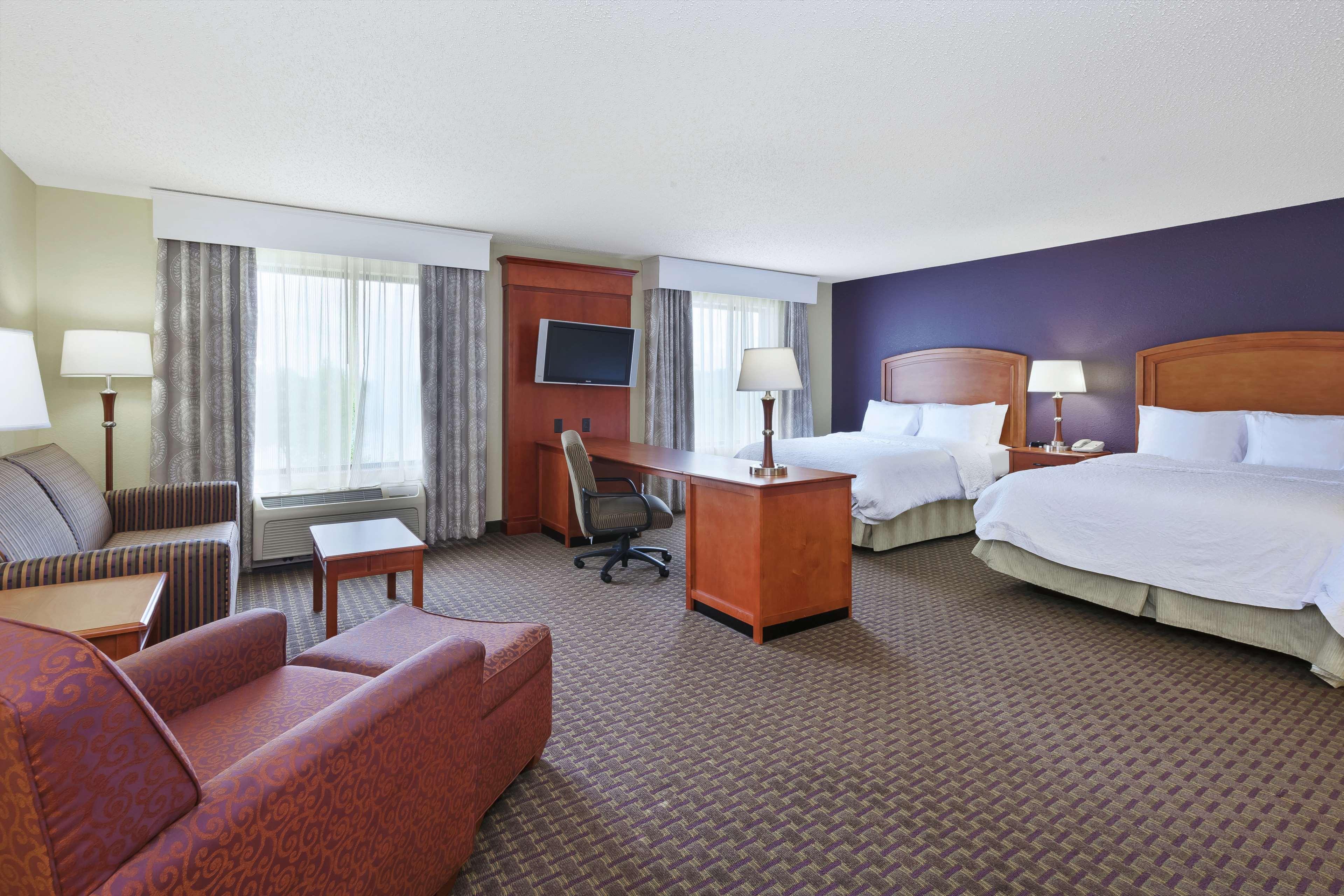 Hampton Inn & Suites Grand Rapids-Airport 28Th St Cascade Bagian luar foto