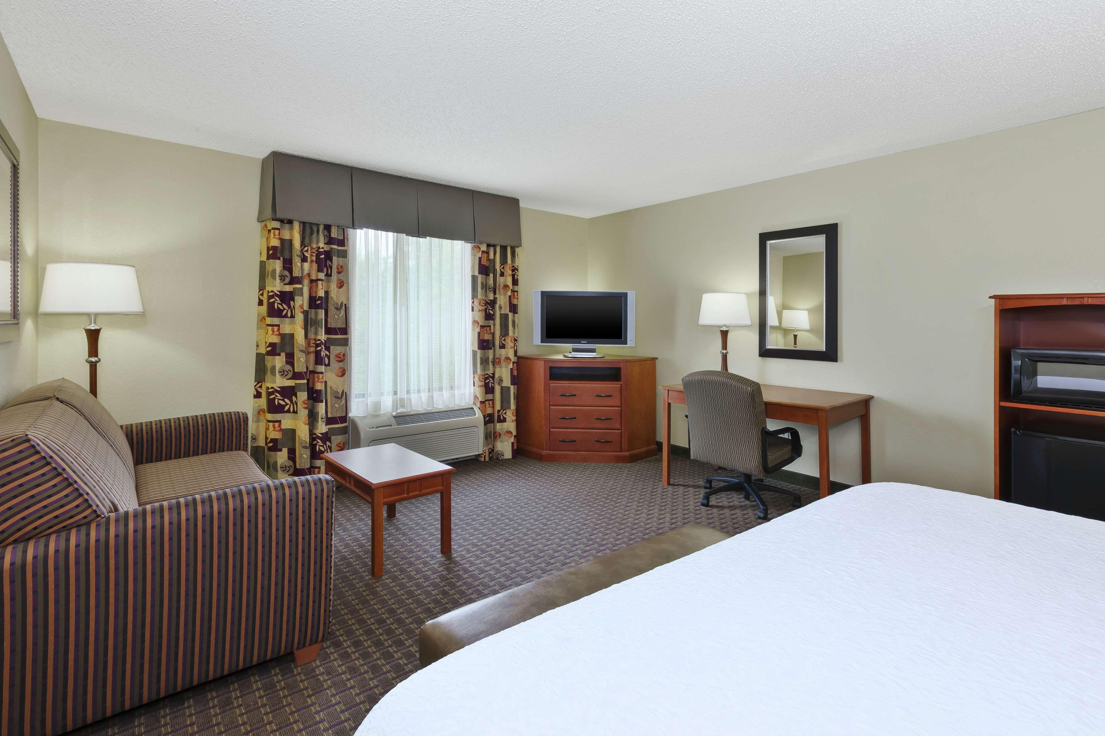 Hampton Inn & Suites Grand Rapids-Airport 28Th St Cascade Bagian luar foto