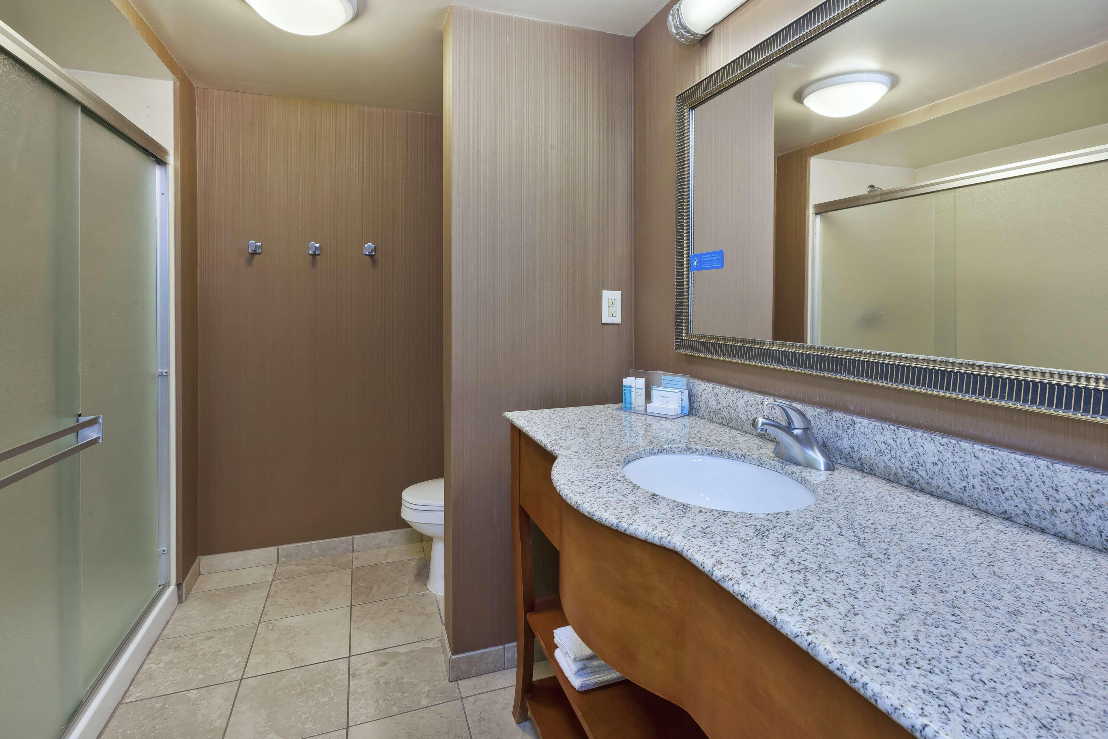 Hampton Inn & Suites Grand Rapids-Airport 28Th St Cascade Bagian luar foto