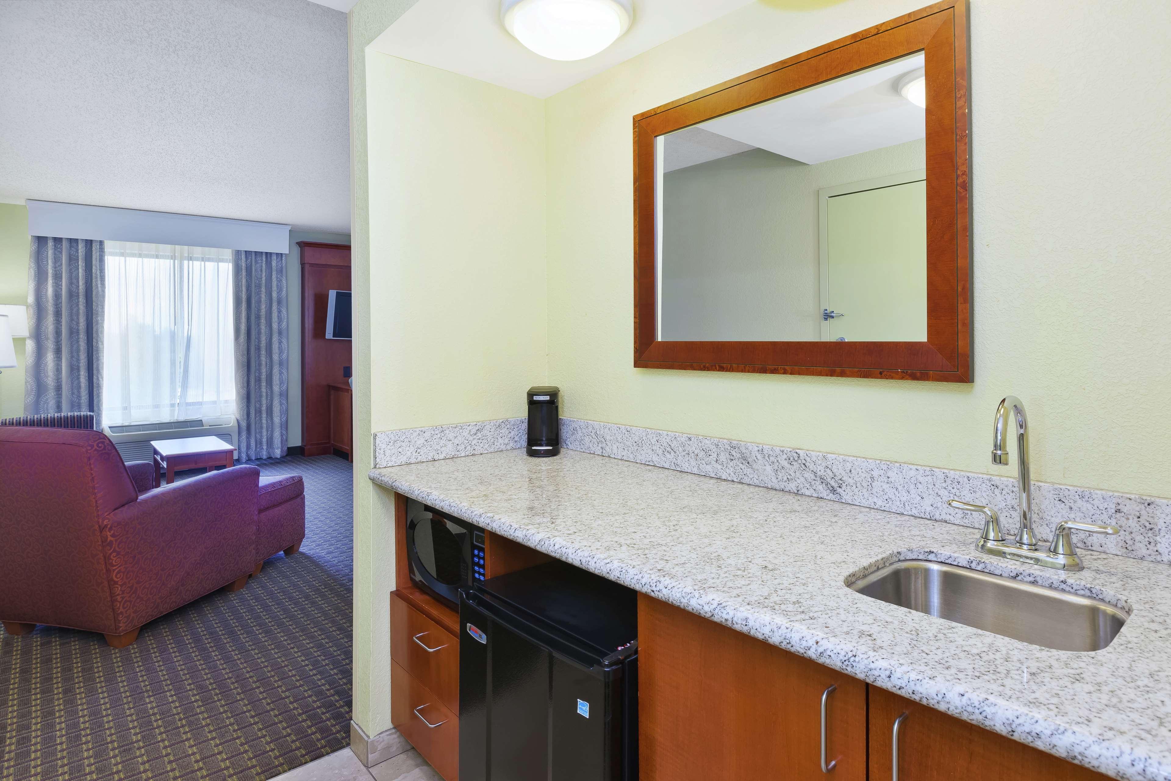 Hampton Inn & Suites Grand Rapids-Airport 28Th St Cascade Bagian luar foto
