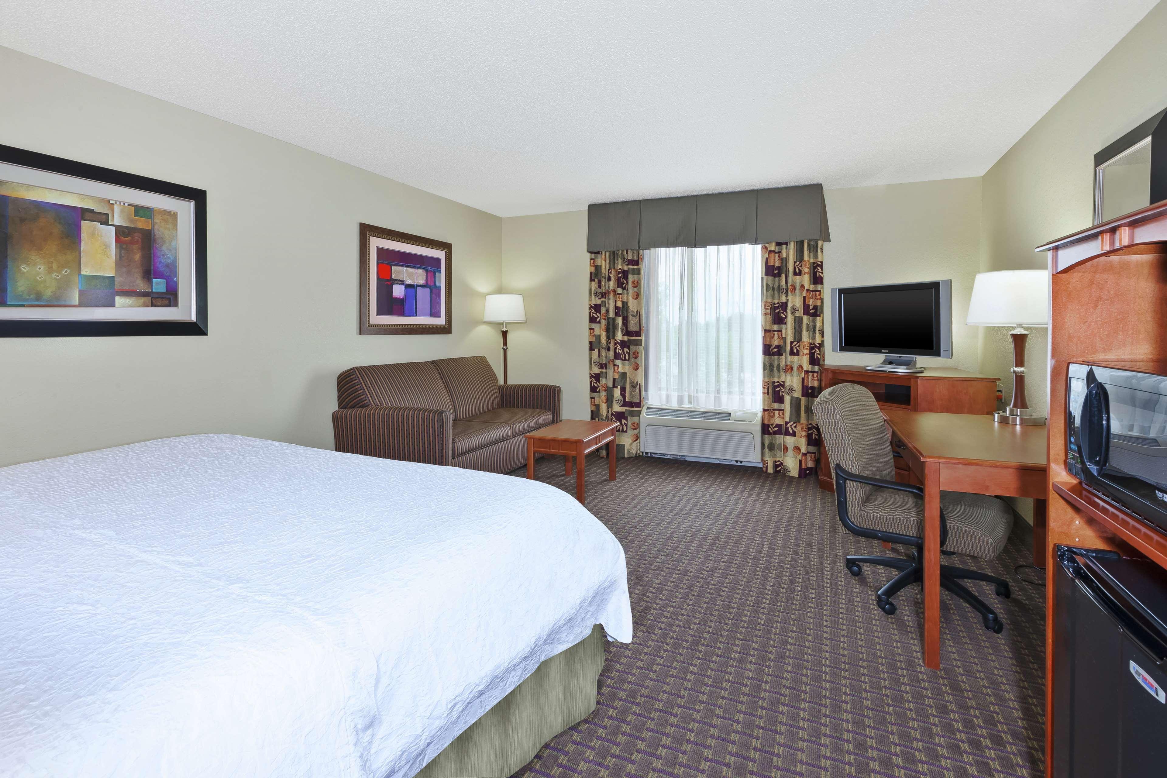 Hampton Inn & Suites Grand Rapids-Airport 28Th St Cascade Bagian luar foto