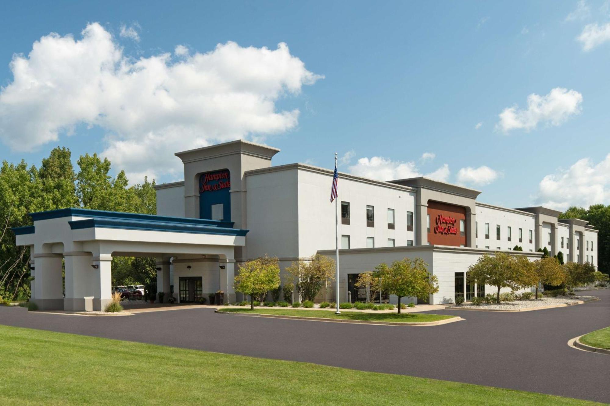 Hampton Inn & Suites Grand Rapids-Airport 28Th St Cascade Bagian luar foto