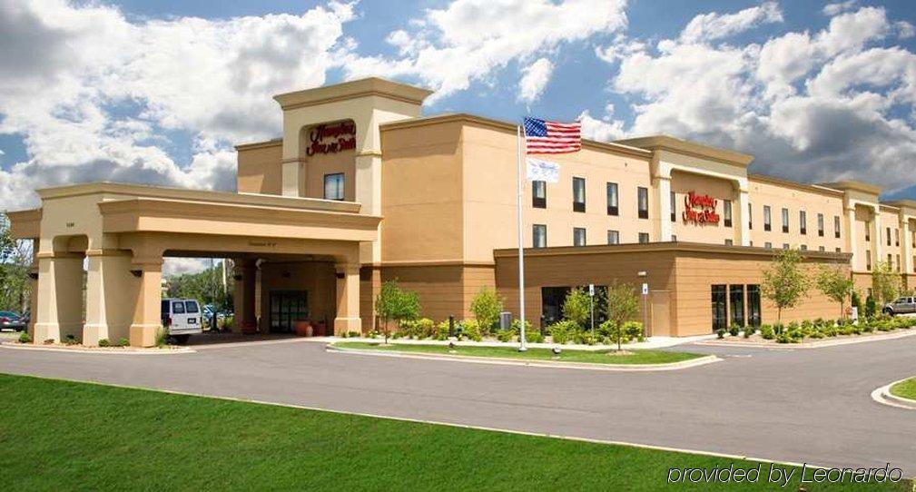Hampton Inn & Suites Grand Rapids-Airport 28Th St Cascade Bagian luar foto